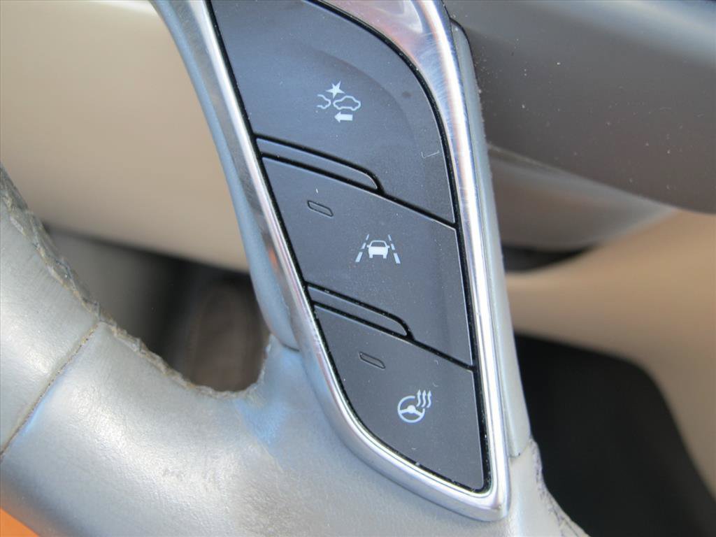 Used 2019 Cadillac XT5 Luxury FWD image 18