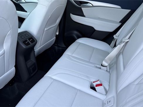 New 2026 Buick Envision Avenir image 13