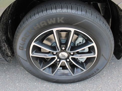 Used 2019 Dodge Journey SE w/ Connectivity Group image 27