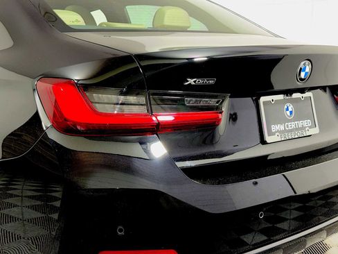 Certified 2023 BMW 330i xDrive Sedan w/ Driving Assistance Package AWD/4WD image 28