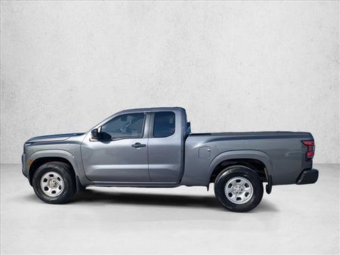 Used 2023 Nissan Frontier S RWD image 9
