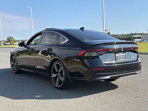 Used 2023 Honda Accord Sport image 6