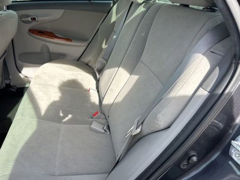 Used 2009 Toyota Corolla S image 8