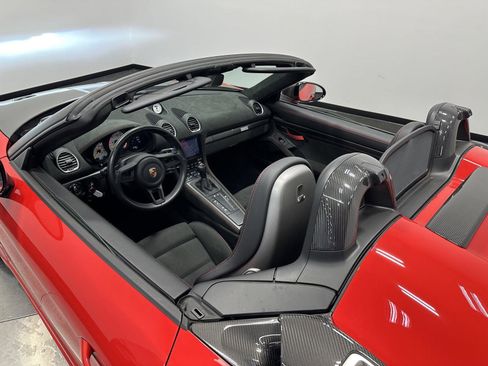 Certified 2024 Porsche 718 Boxster Spyder RS image 15
