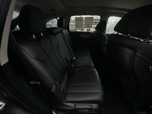 Used 2024 Acura MDX SH-AWD w/ Technology Package image 27