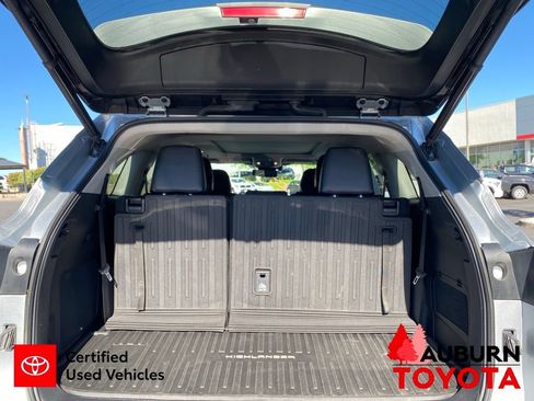 Certified 2020 Toyota Highlander Platinum AWD/4WD image 14