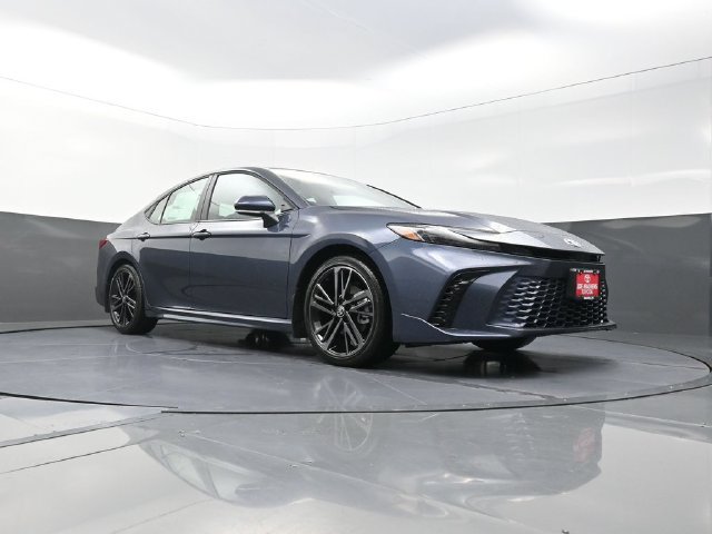 Used 2026 Toyota Camry XSE FWD image 30