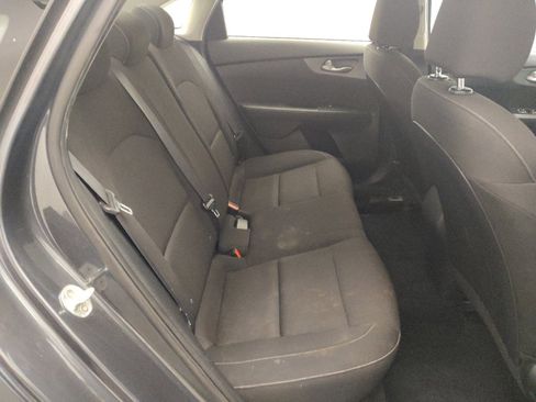 Used 2021 Kia Forte LXS FWD image 19