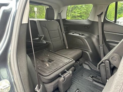 Used 2019 GMC Acadia SLE w/ Driver Alert Package I AWD/4WD image 16