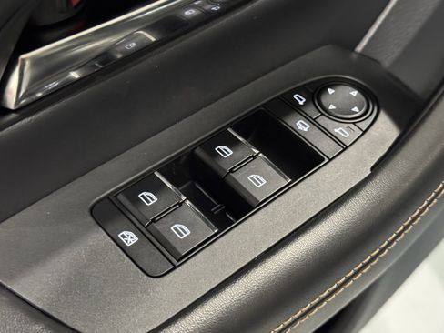 Used 2025 MAZDA CX-90 Plug-In Hybrid w/ Premium Plus image 24