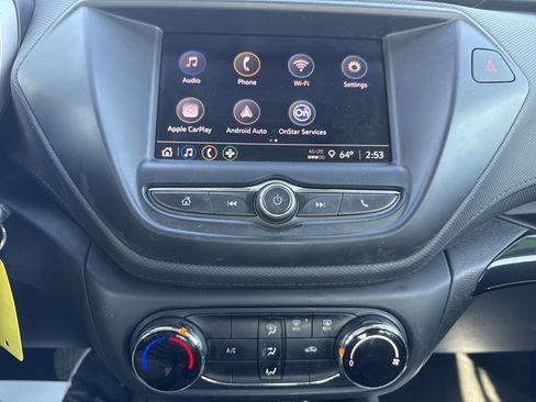 Used 2021 Chevrolet TrailBlazer LS image 45