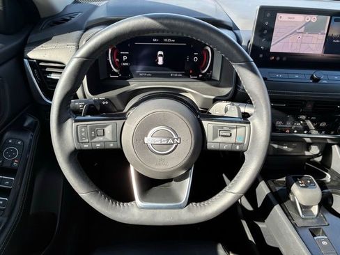 Certified 2024 Nissan Rogue SL w/ SL Premium Package AWD/4WD image 13