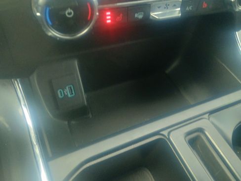 Used 2022 Ford F150 XLT w/ Equipment Group 302A High image 28