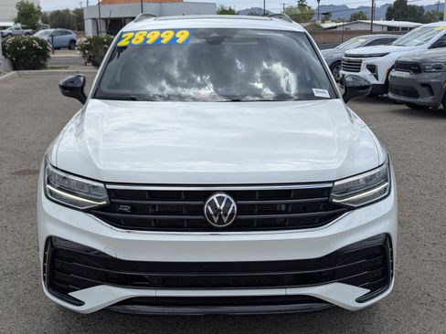 Used 2023 Volkswagen Tiguan SE R-Line FWD image 6