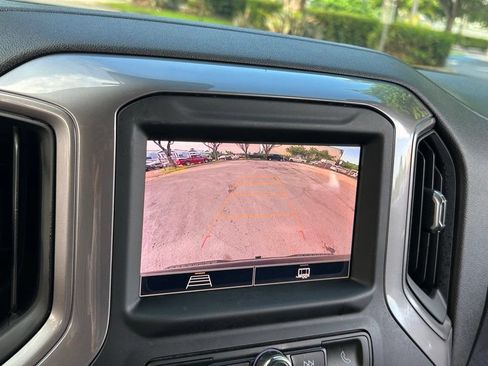 Used 2022 Chevrolet Silverado 1500 Custom RWD image 26