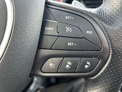 Used 2024 Dodge Durango GT AWD/4WD image 26