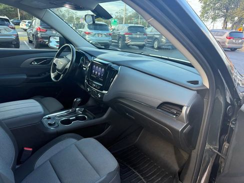 Used 2020 Chevrolet Traverse LT AWD/4WD image 47