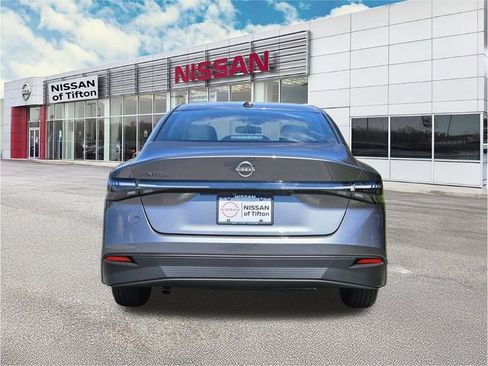 New 2026 Nissan Sentra SV w/ SV Convenience Package FWD image 5