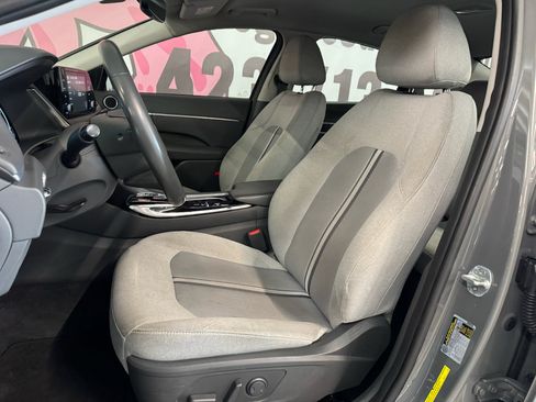 Used 2020 Hyundai Sonata SEL w/ Convenience Package FWD image 16