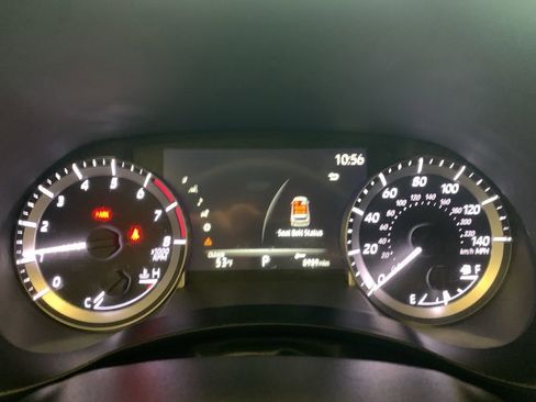 Used 2023 Toyota Highlander L image 5