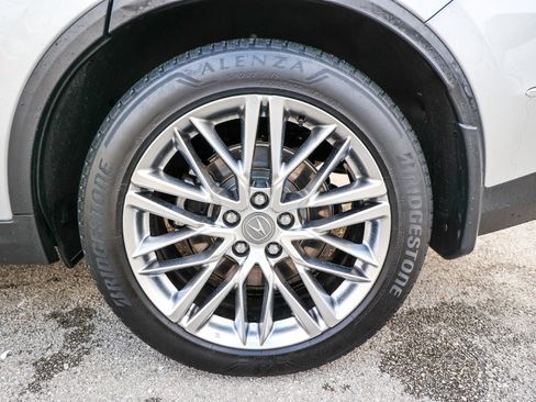 Used 2023 Acura MDX SH-AWD w/ Advance Package image 14