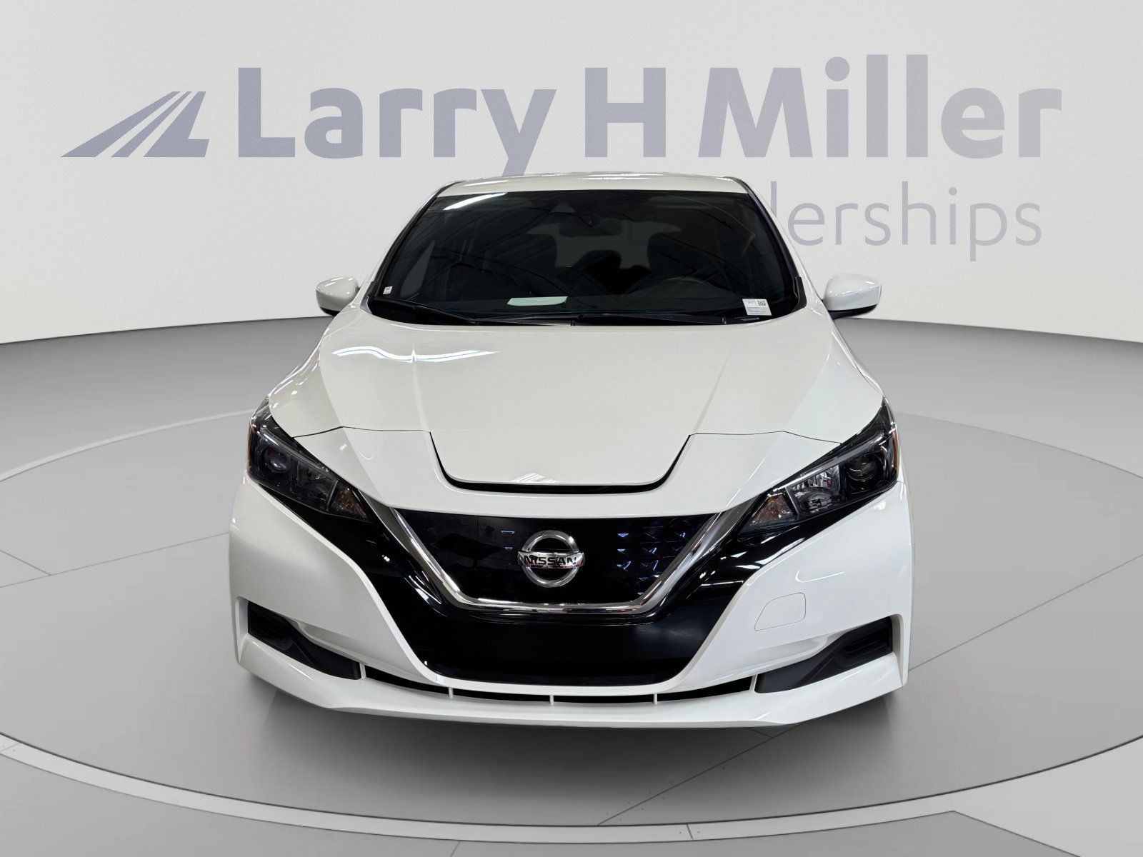Used 2022 Nissan Leaf S FWD image 8