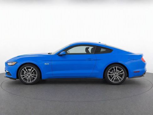 Used 2017 Ford Mustang GT Premium RWD image 7