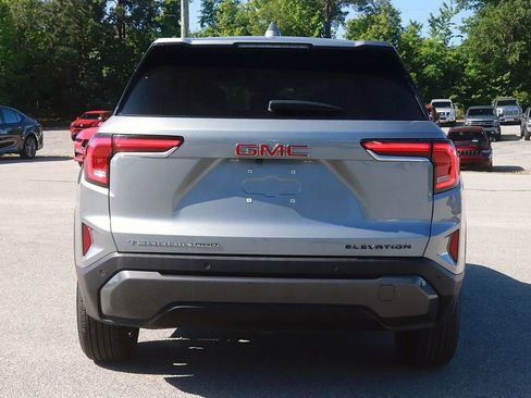 Used 2025 GMC Terrain Elevation AWD/4WD image 6
