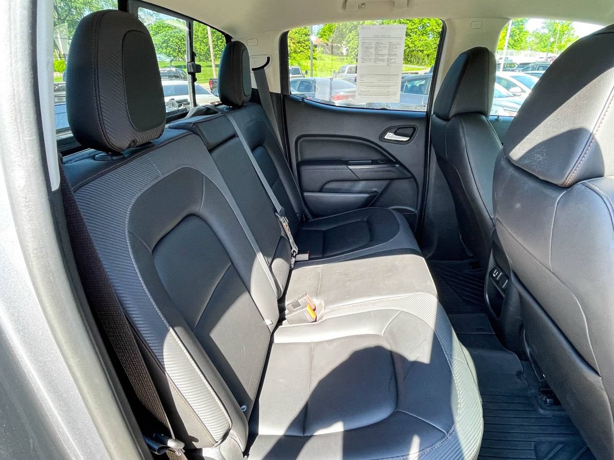 Used 2022 GMC Canyon AT4 AWD/4WD image 14