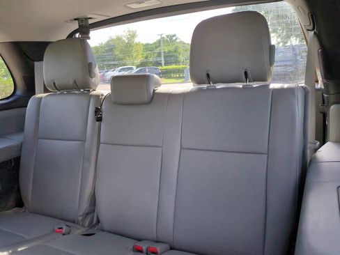Used 2018 Toyota Sequoia Platinum AWD/4WD image 13