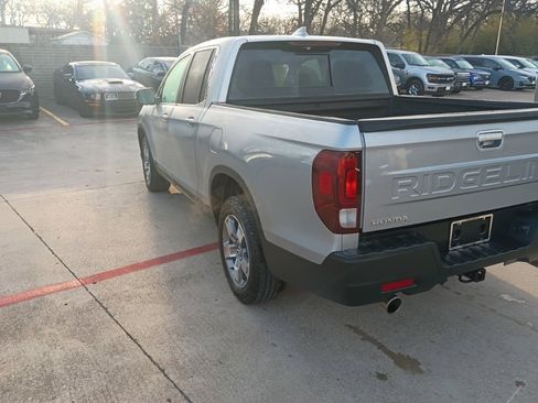 Used 2025 Honda Ridgeline RTL image 12