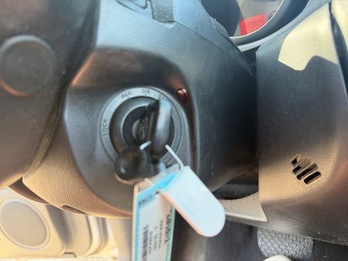 Used 2008 MAZDA MAZDA3 i Touring FWD image 29