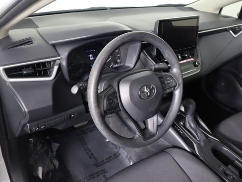 Used 2024 Toyota Corolla LE FWD image 23