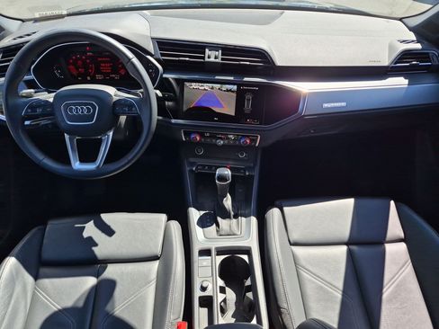Used 2025 Audi Q3 2.0T Premium w/ Convenience Package AWD/4WD image 28