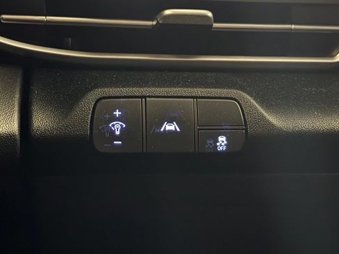 Used 2021 Hyundai Elantra SEL FWD image 13