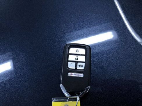 Used 2021 Honda Civic EX image 29