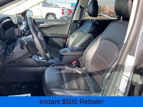 Used 2022 Ford Escape Titanium image 15