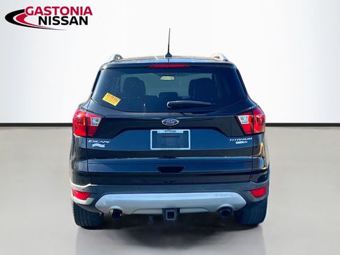 Used 2019 Ford Escape Titanium w/ U9j03 - Titanium Tow Package image 7