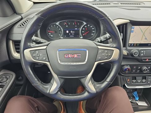 Used 2019 GMC Terrain Denali w/ Comfort Package AWD/4WD image 15