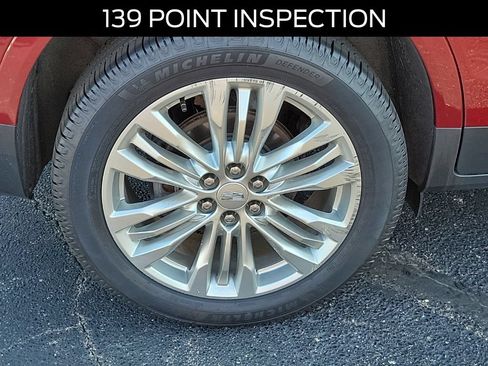 Used 2018 Cadillac XT5 Premium Luxury FWD image 5