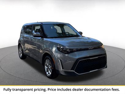 Used 2025 Kia Soul LX w/ LX Technology Package