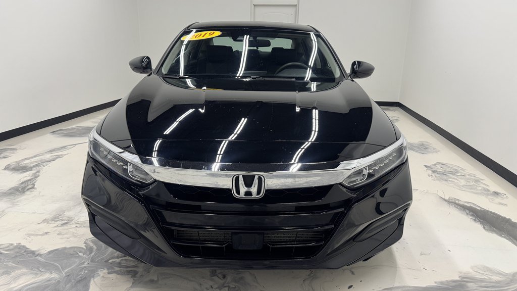 Used 2019 Honda Accord LX image 3