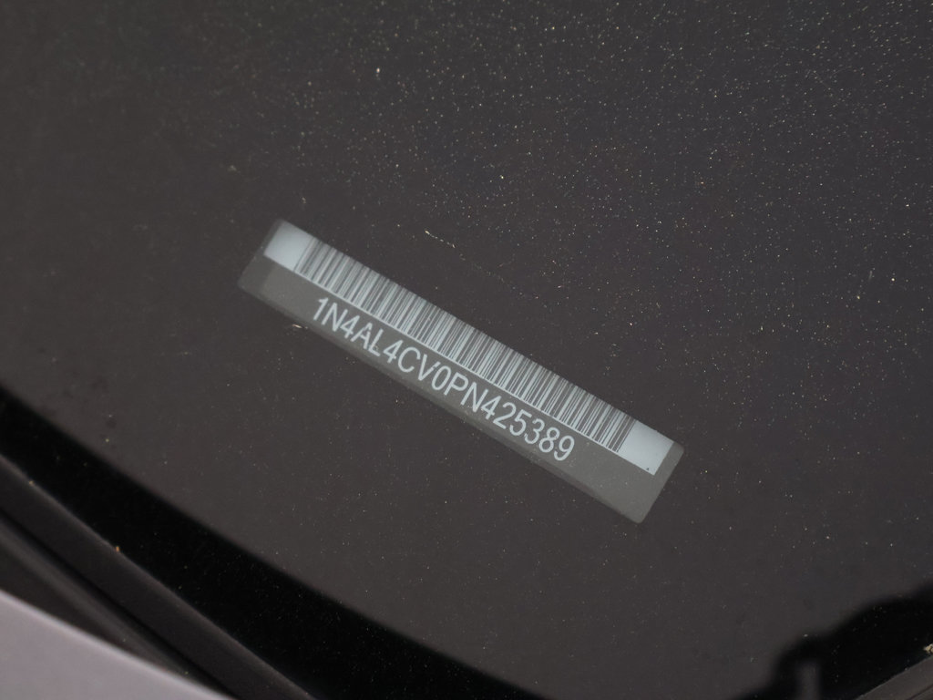 Used 2023 Nissan Altima 2.0 SR FWD image 50