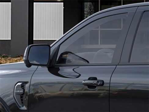 New 2025 Ford Ranger Lariat w/ FX4 Off-Road Package image 20