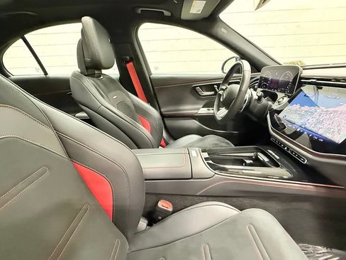 Used 2025 Mercedes-Benz E 53 AMG e 4MATIC Sedan image 49