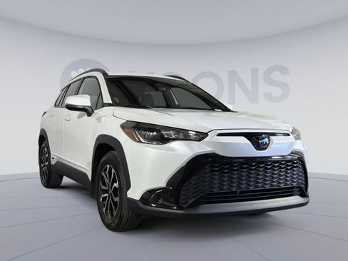 Used 2024 Toyota Corolla Cross AWD Hybrid w/ Moonroof Package image 10