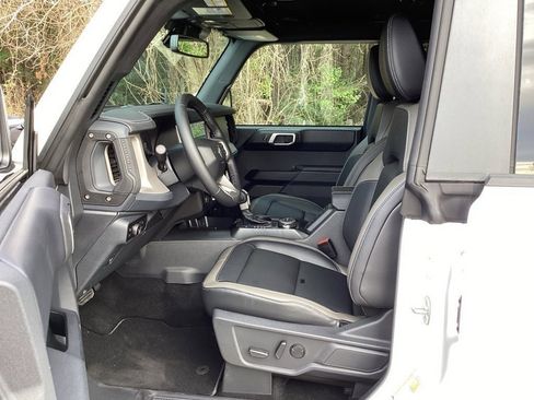 New 2025 Ford Bronco Outer Banks image 27