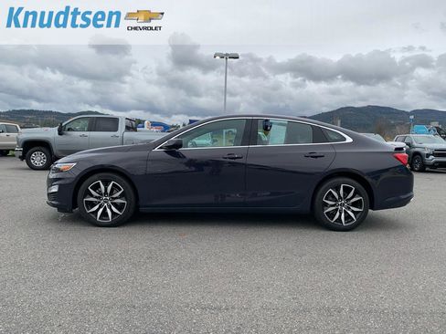 Used 2025 Chevrolet Malibu RS w/ LPO, Floor Liner Package image 4