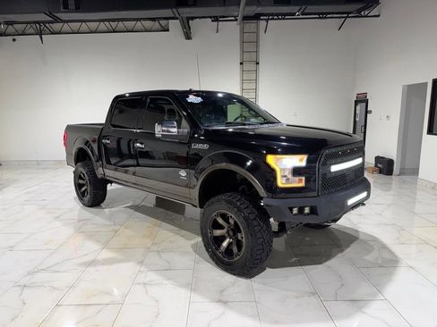 Used 2016 Ford F150 King Ranch w/ Equipment Group 601A Luxury AWD/4WD image 3