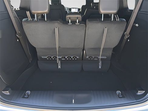 New 2026 Chrysler Pacifica Select image 28